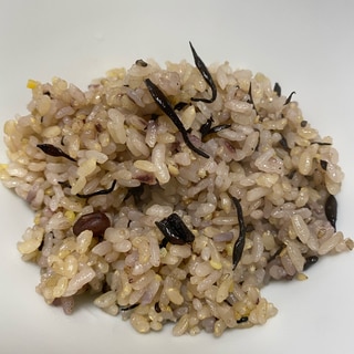 玄米穀米ひじきご飯